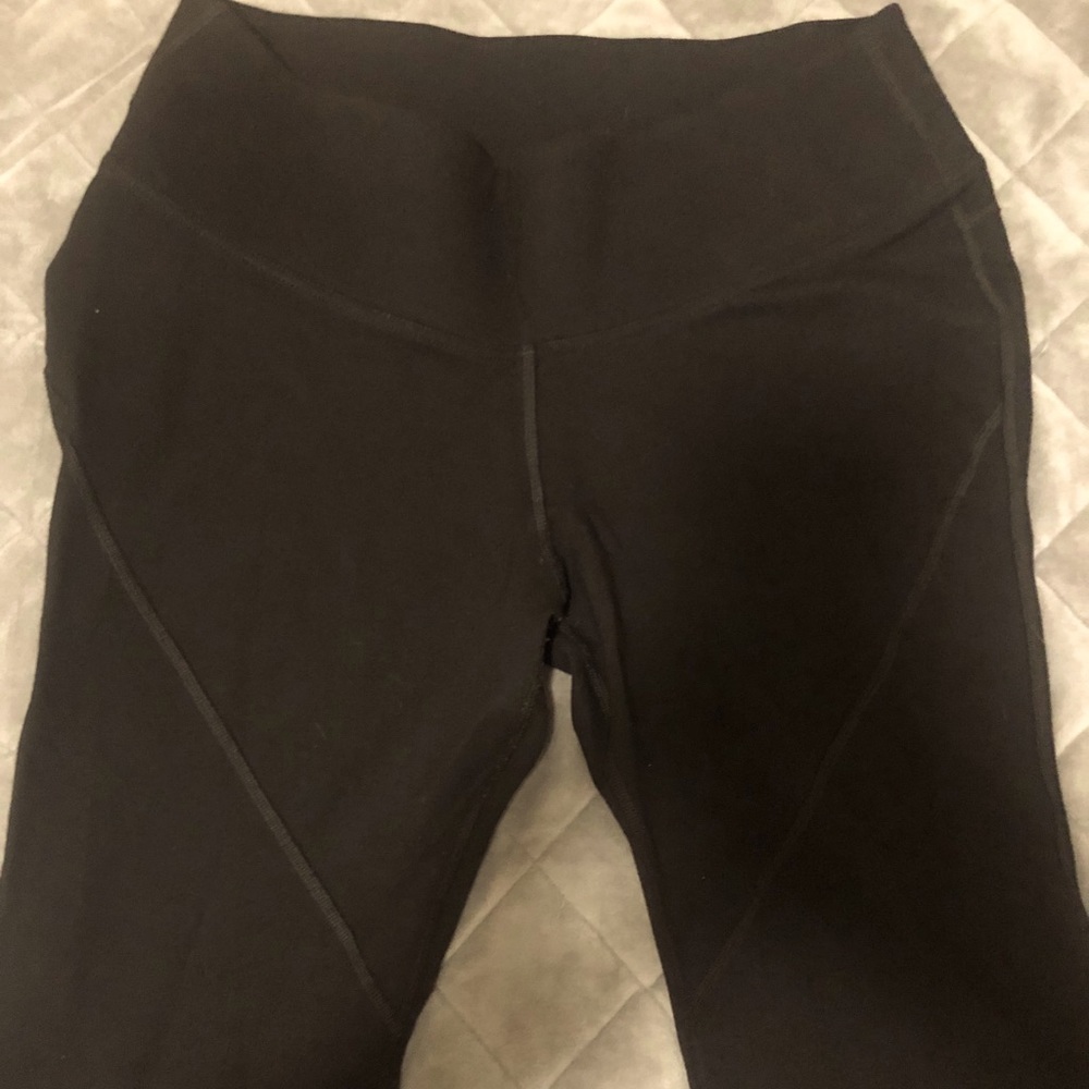 Peter Nygard Athletic Leggings